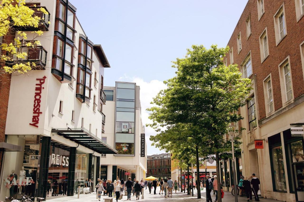 Beautiful One Bedroom Ground Floor Apartment With Parking Exeter Extérieur photo